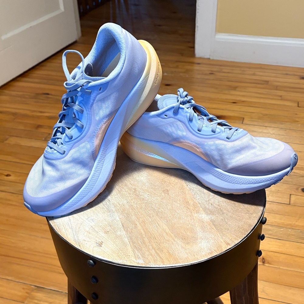 Lululemon Split Shift running shoes - image 1